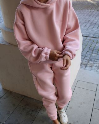 caught in a pink cloud☁️🫧 🌸teplákovka candy #crisbe