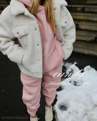 comfiest set everrr☁️…a do týchto dní naj voľba, pretože vďaka príjemnému, česanému materiálu vás zahreje☃️ a zároveň váš...